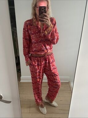Red Floral set